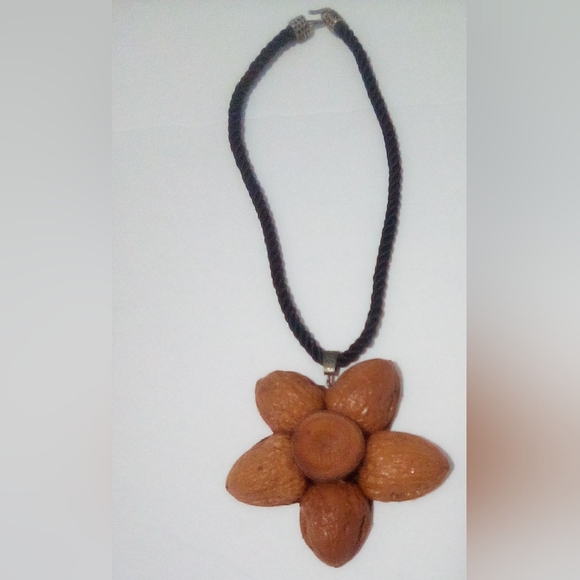 Hand Crafted Flower Wood Necklace - Picture 3 of 8
